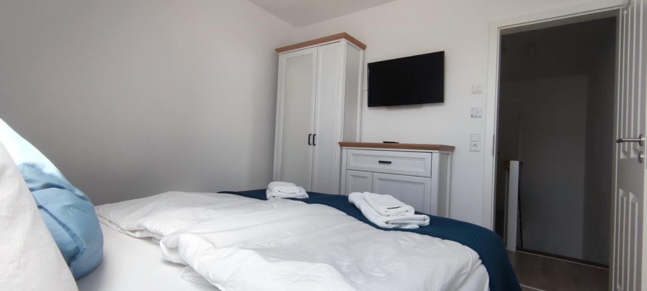 Koje 4 Apartment Graal-Muritz Bagian luar foto
